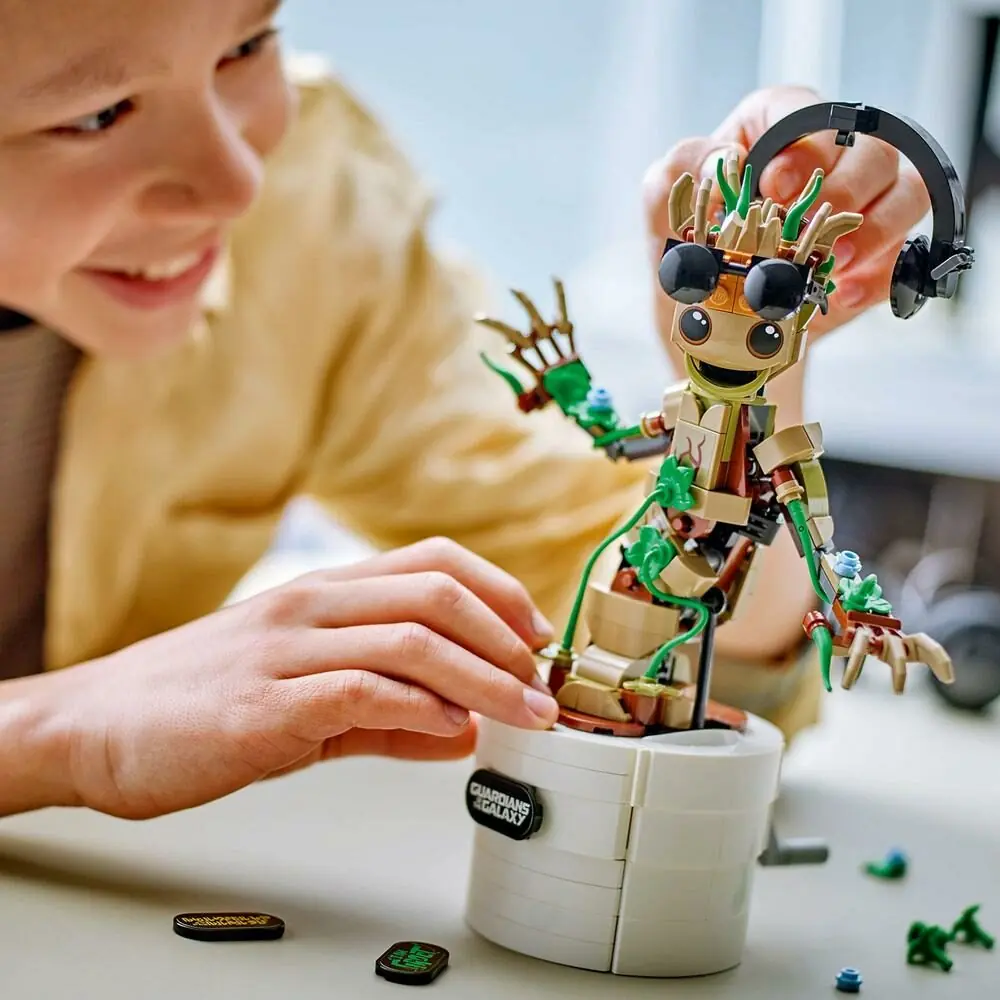 ベジタリアン LEGO® MARVEL 76297 Tańczący Groot / Liczba elementów: 459 / od 10