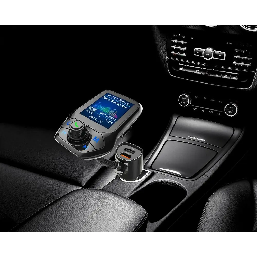 SWM 5858 – porty USB i Bluetooth